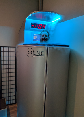 Customer Glenn during a cryotherapy session
